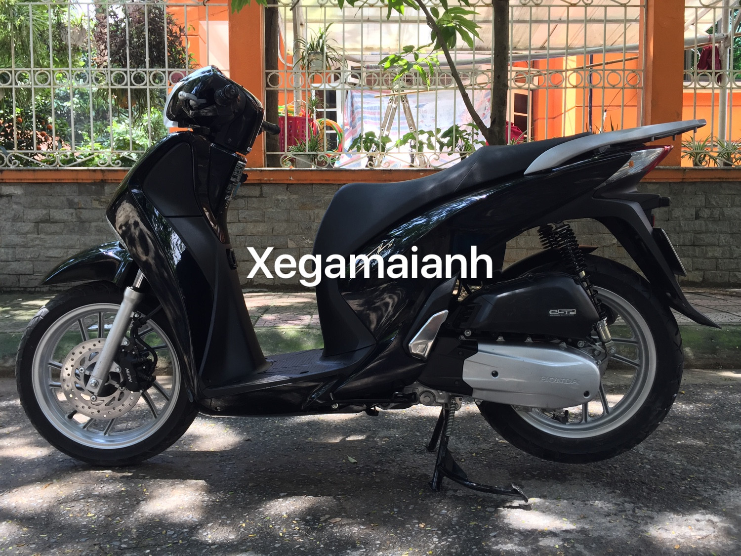 Honda SH 150i nhập chạy 13 năm rao bán giá rẻ giật mình